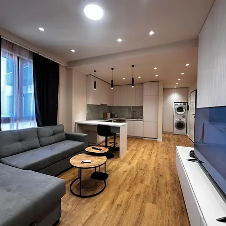 דירה Modern New Bazaar טיראנה